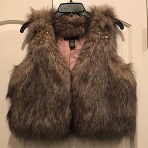 Fur Studded Vest!